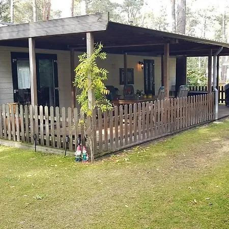 Mooi Chalet Met Grote Tuin Op Een 4 Sterren Park. Doornspijk Buitenkant foto